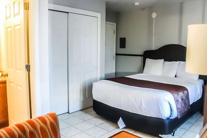 Room 15 of 47