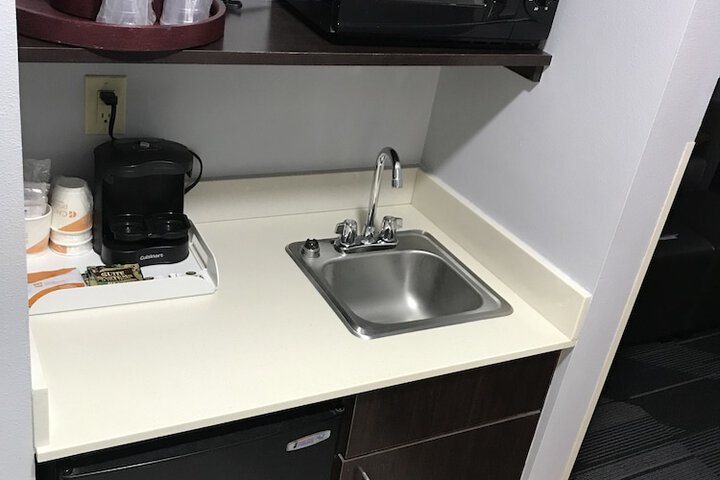 Room 30 of 46