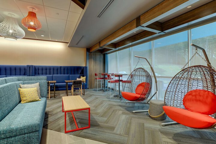 Tru by Hilton Raleigh Garner