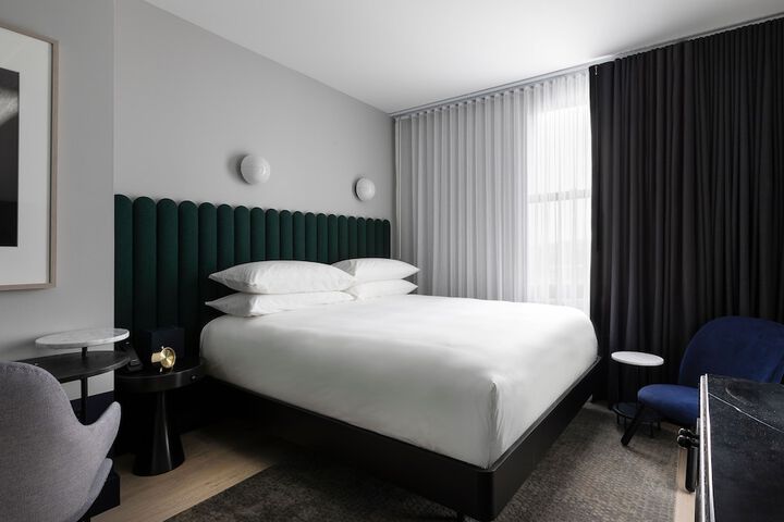 Room 30 of 109