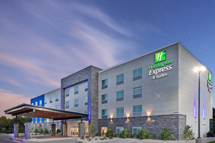 Hotel 4 of 26