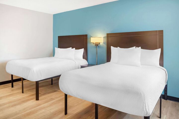 Days Inn by Wyndham Wrightstown McGuire AFB / Bordentown