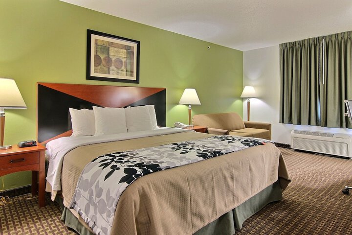 Room 20 of 48