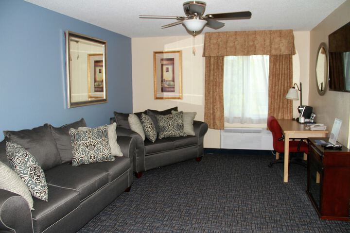 Room 25 of 64