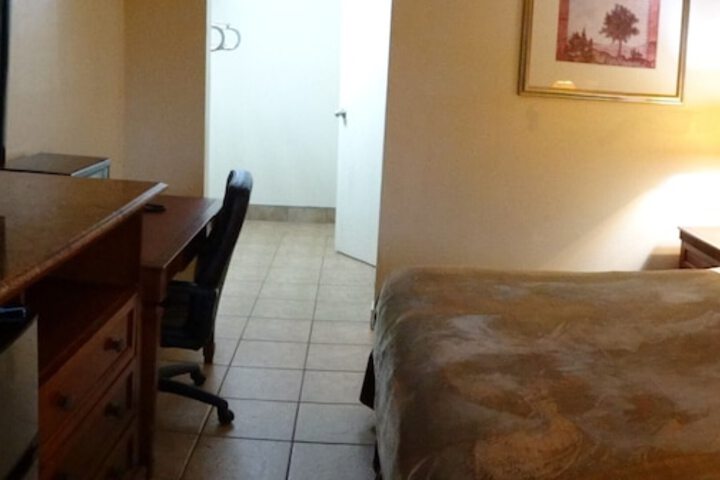 Room 12 of 15