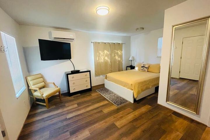 Room 12 of 61