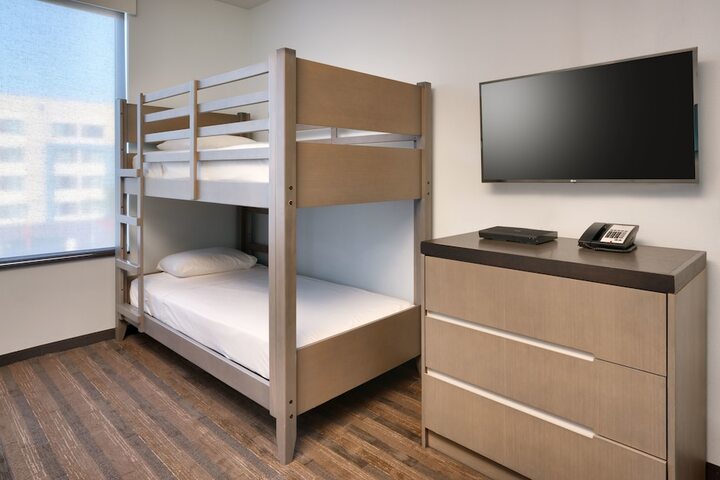 Room 30 of 56
