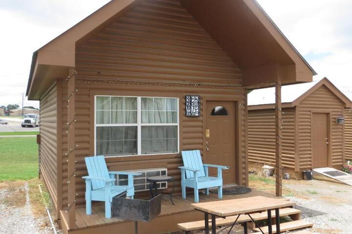 All Tucked Inn Cabins