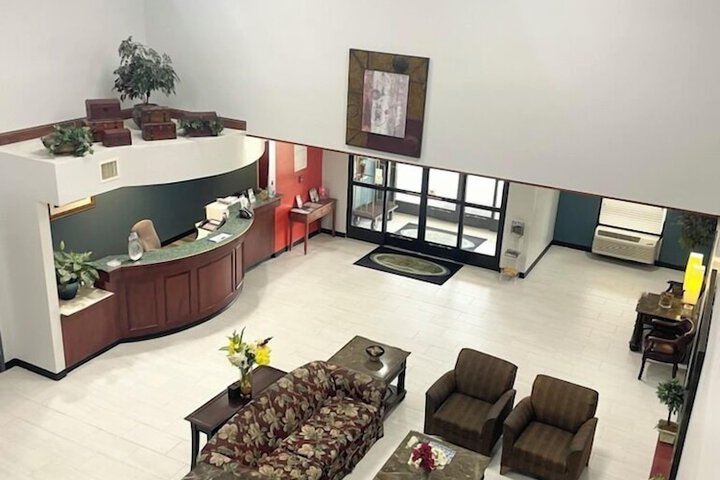 Grand Vista Hotel and Suites