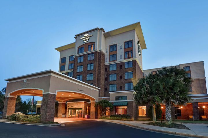 Hotel 2 of 49