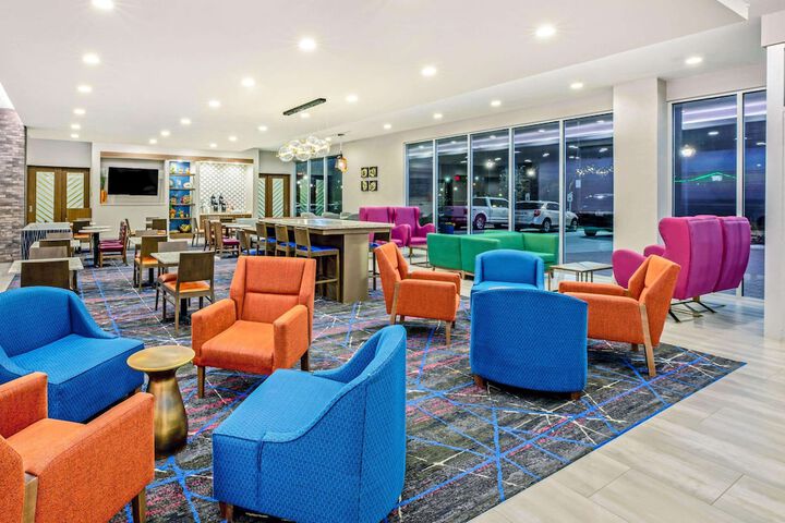 Hotel Interior 16 of 40