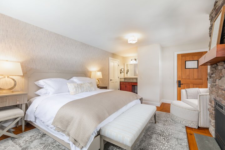Room 10 of 59