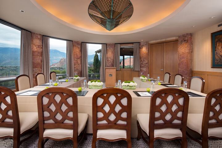 Garden of the Gods Resort and Club