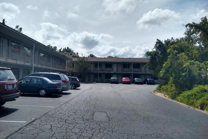 Property Grounds 21 of 24