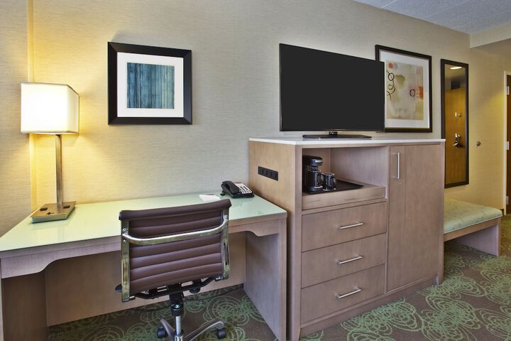 Room 46 of 73