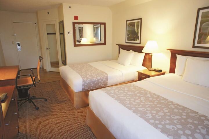 Room 26 of 46