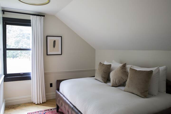 Room 14 of 50