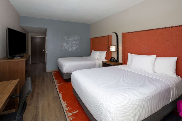 Room 20 of 30