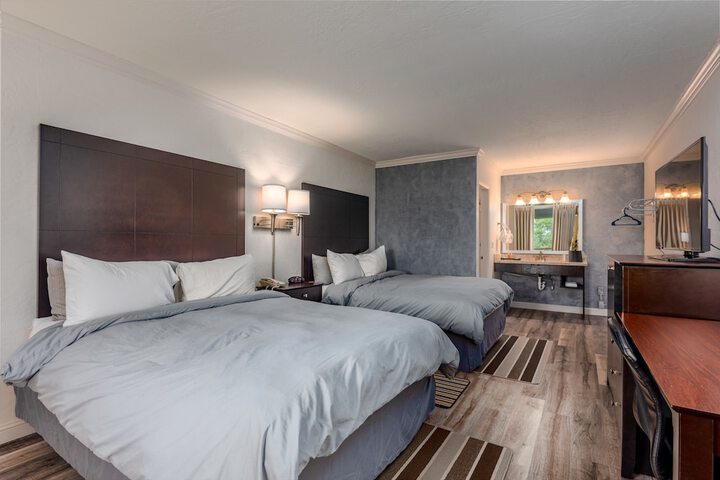 Room 19 of 39