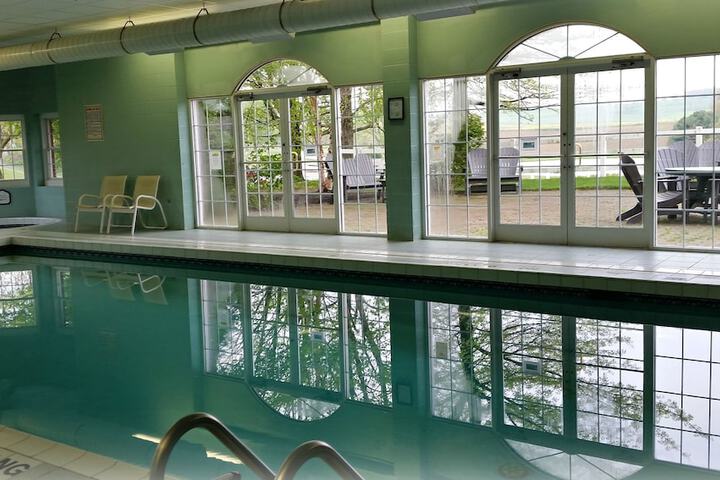 Pool 6 of 28