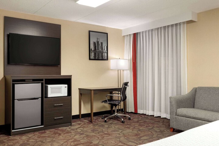 Room 21 of 65