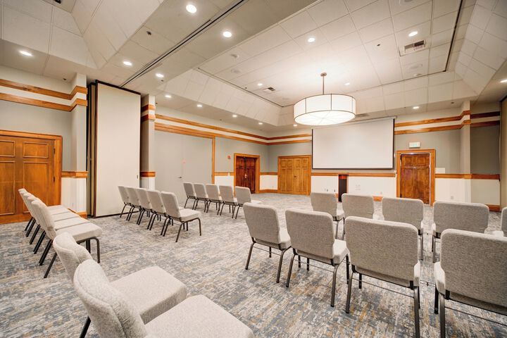 Holiday Inn West Yellowstone by IHG.