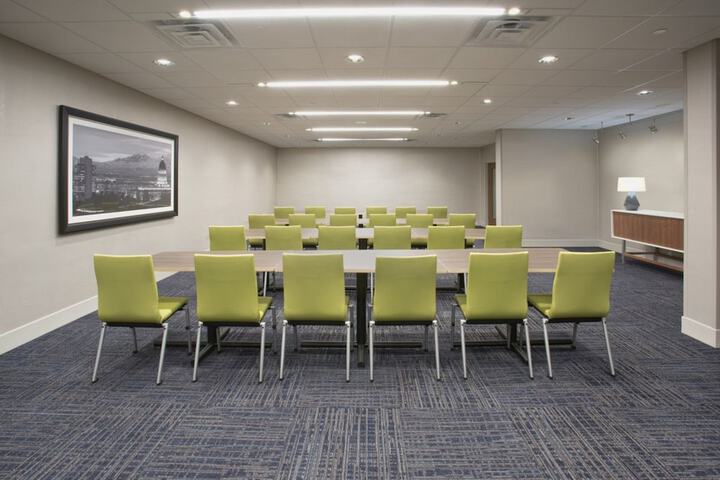 Holiday Inn Express Kermit by IHG