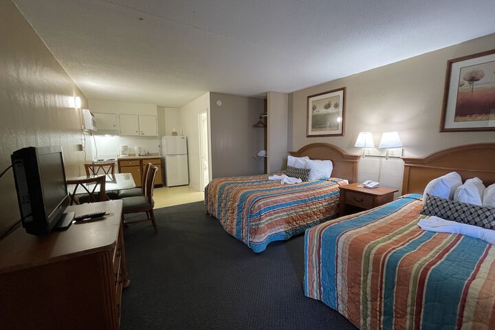 Room 16 of 30