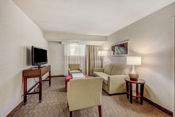 Room 16 of 52