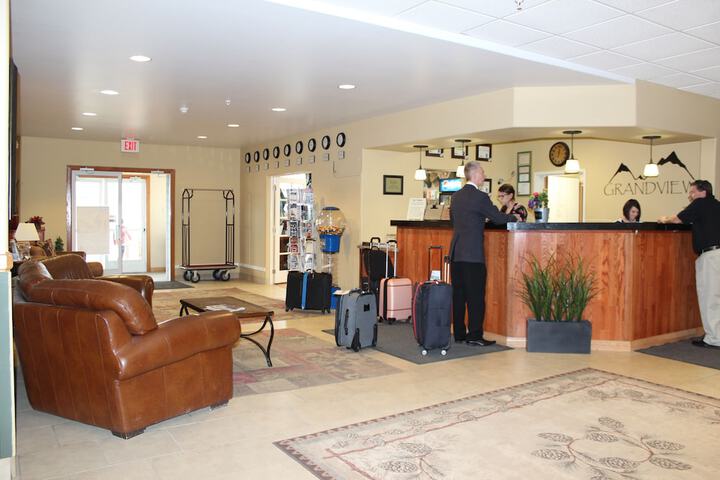 Hotel Interior 10 of 39