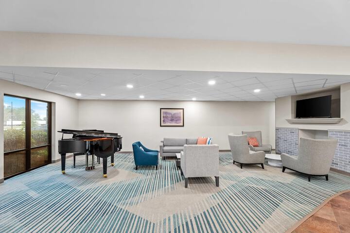 Comfort Suites Gothenburg South