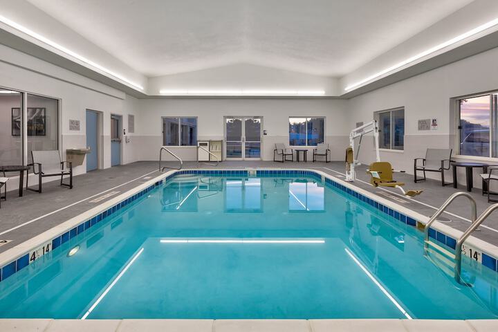 Pool 6 of 29