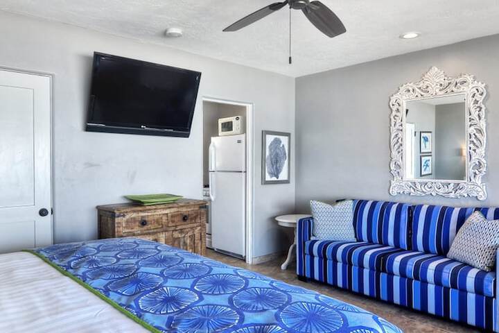 Beachcomber Inn