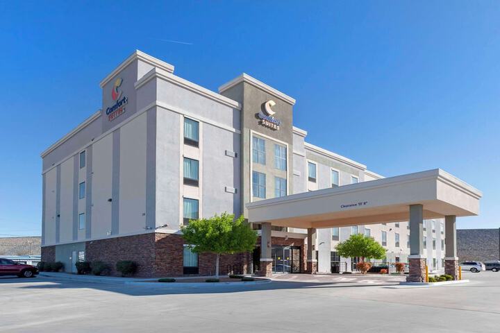 Hotel 6 of 68