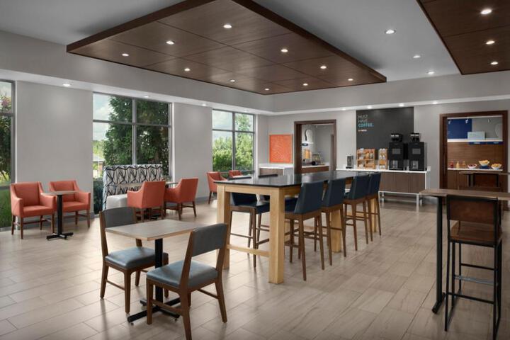 Holiday Inn Express & Suites Birmingham North - Fultondale by IHG