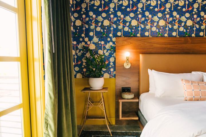 Room 20 of 74