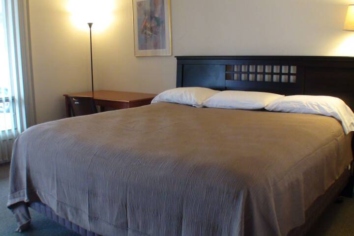 Room 17 of 21