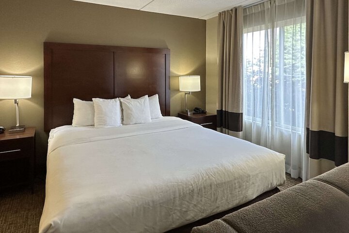 Room 26 of 35
