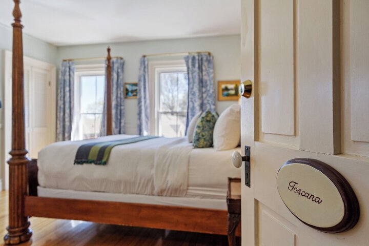 Hartstone Inn