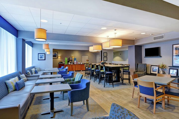 Hotel Interior 10 of 36