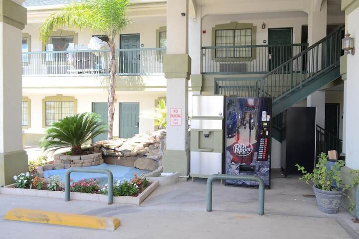 Hotel 5 of 44