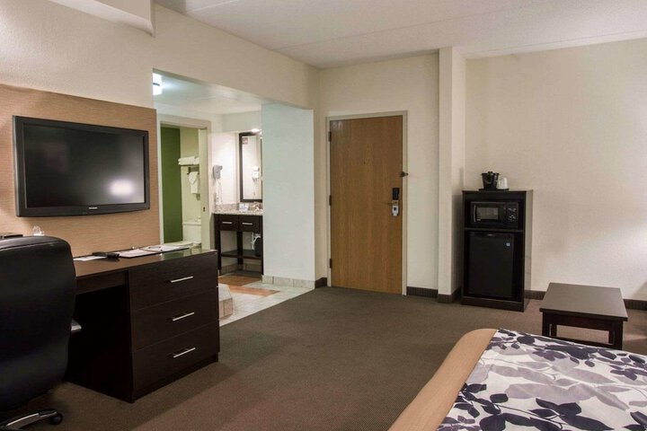 Room 29 of 51