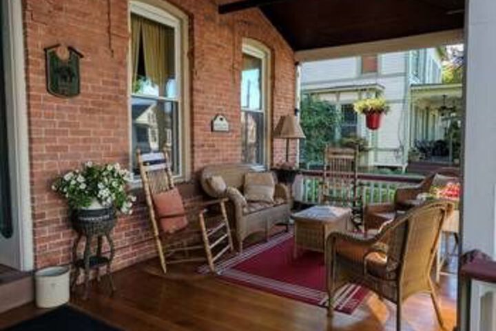 Bricktown Inn