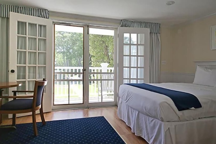 Room 19 of 51