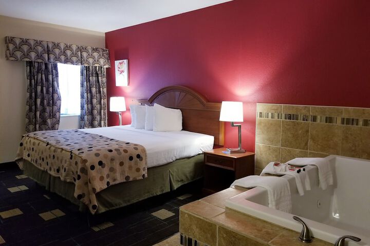 Room 17 of 22
