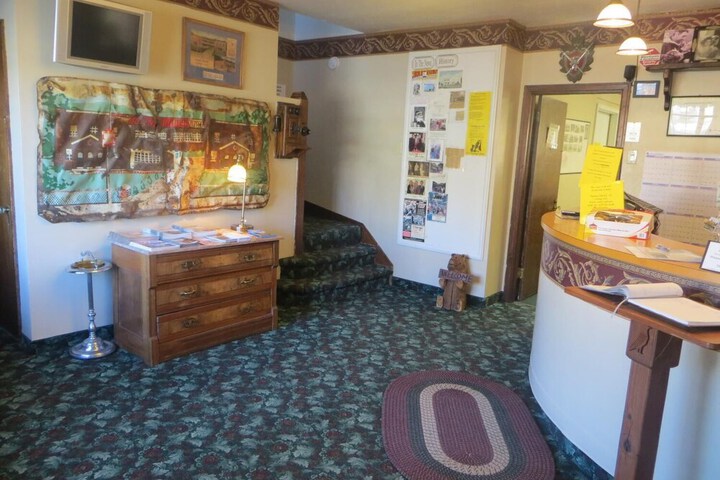 Hotel Interior 6 of 10