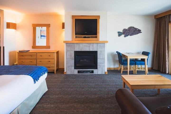 Room 8 of 46