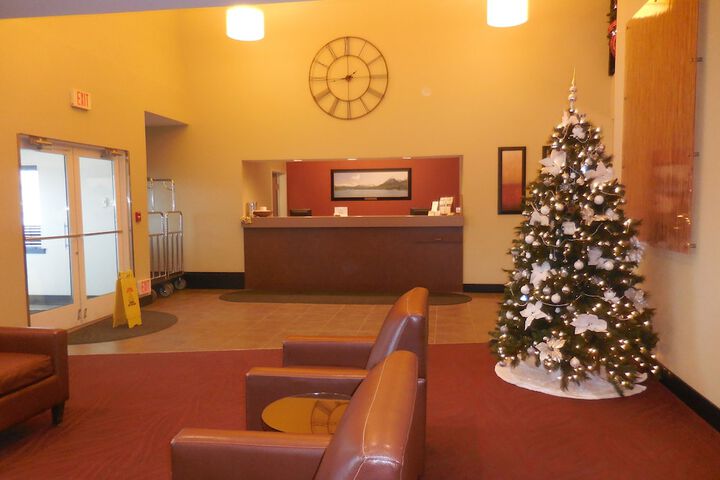 Hotel Interior 11 of 36