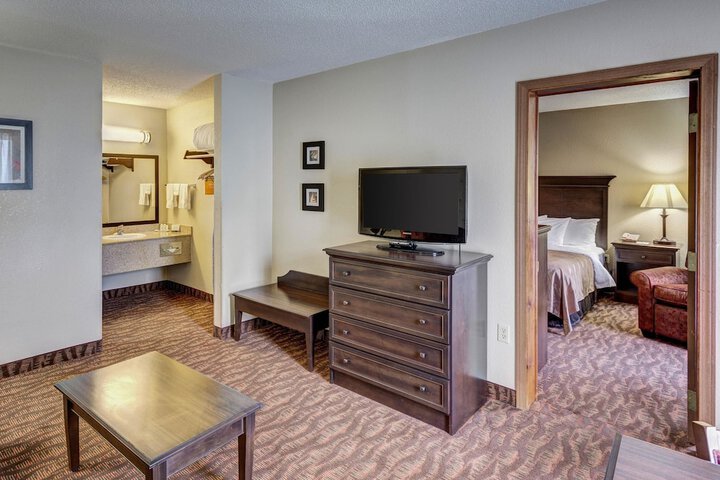Room 18 of 29