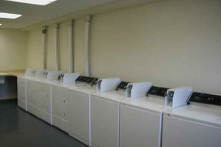 Edgewater Motel